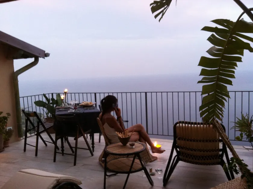 Casa a Grimaldi. Vista spettacolare sulla Costa Azzurra con terrazza panoramica! - Image 1