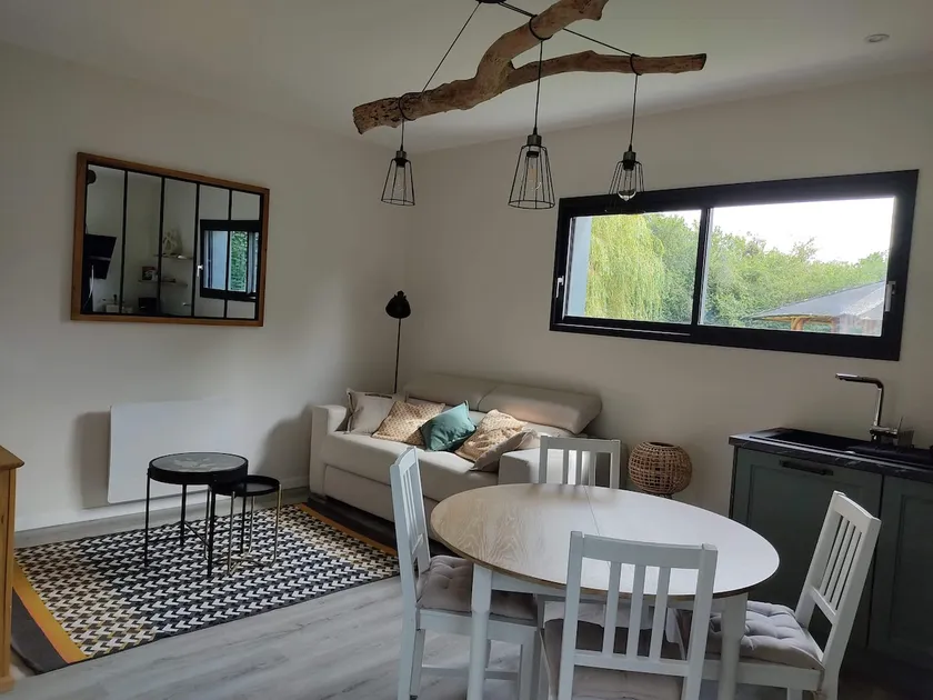 Charming wooden accommodation, roof terrace, near golf. - Image 1
