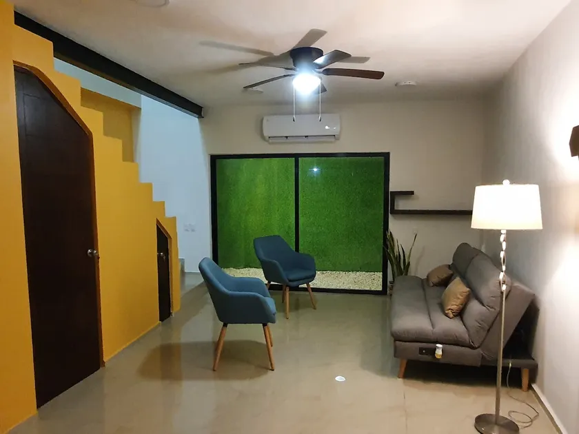 Townhouse in the heart of North Merida. - Image 1