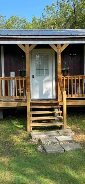 Louisiana State Cabin - Image 1