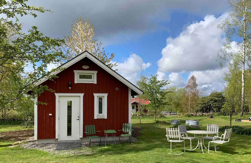Attefallshus in Åkulla Bokskogar near Ästad vineyard - Image 1