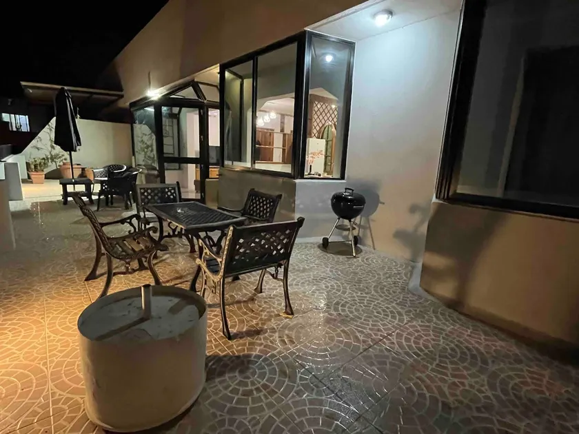 Massive terrace 3 bedroom penthouse - Image 1