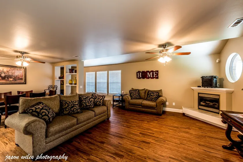 Home away from home 2 - Image 1