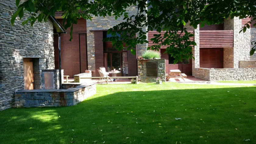 Duplex plta Bja 90m2 with terrace and exit to Jardin - Image 1