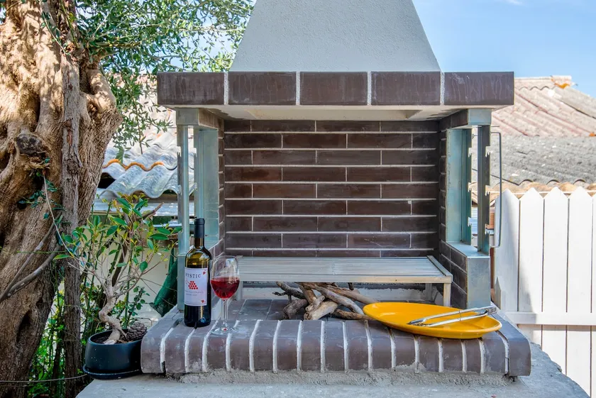 Hara Luxury House - Image 1