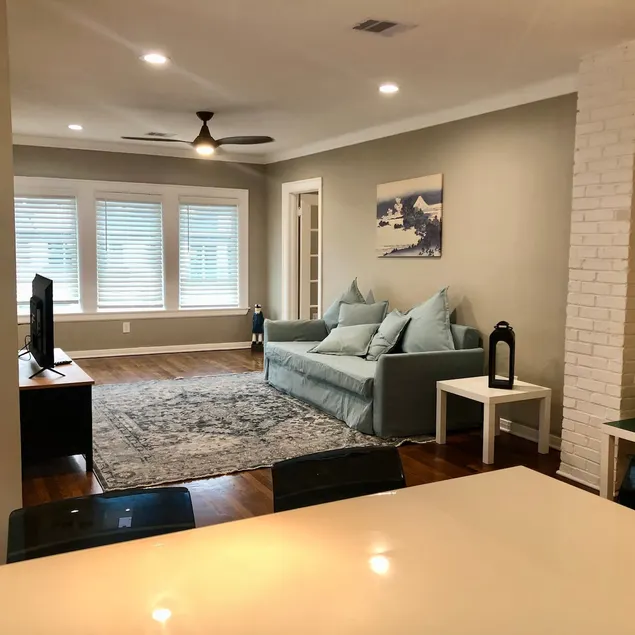 Museum District - Spacious 3Br/2Ba King beds - Image 1