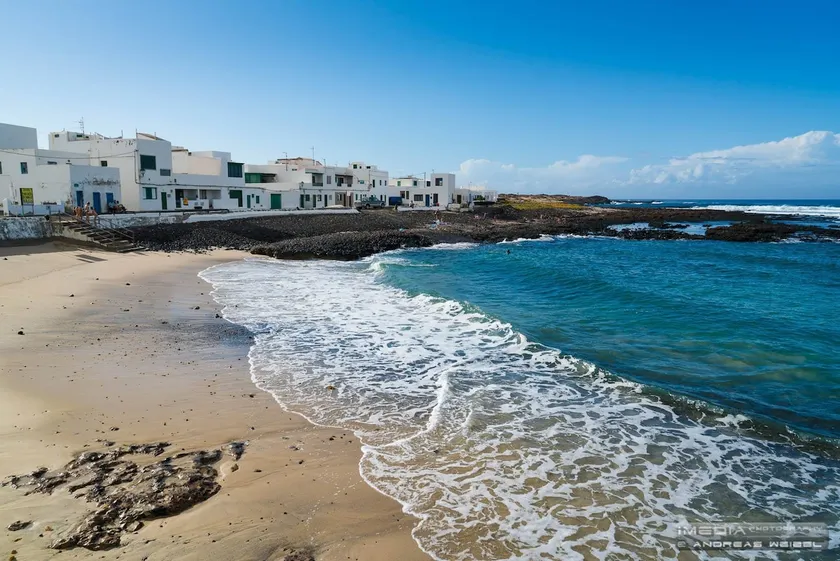 Casa Caleta de Caballo - Image 1