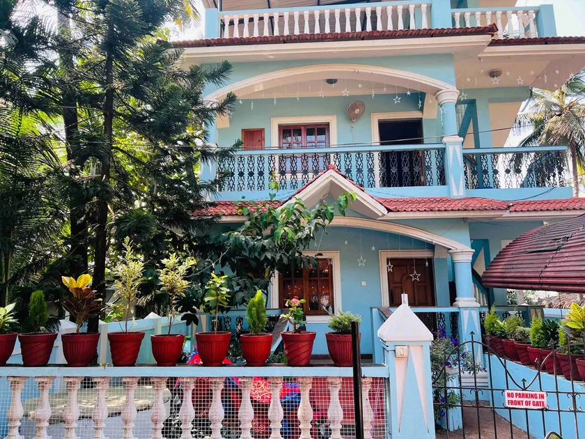 Carmin’s GuestHouse 2BHK on rent (4-6) - Image 1