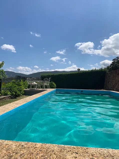 Mountain villa. Incredible views, pool and BBQ - Image 1
