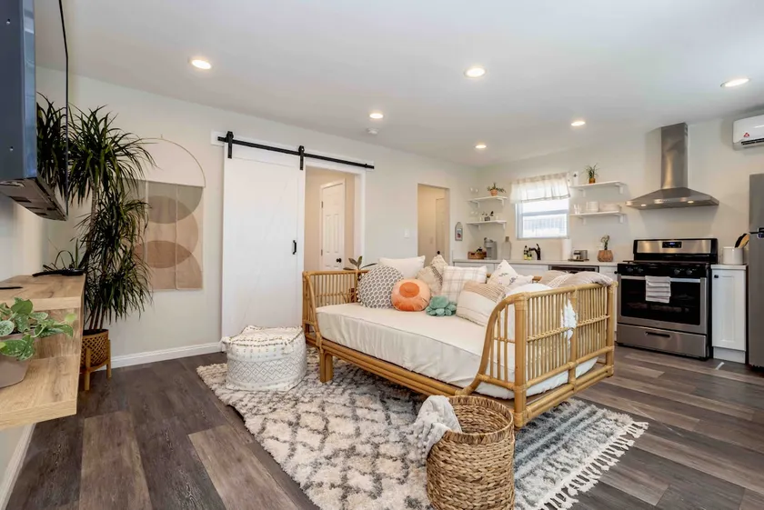 Easy check-in! Entire ”Casita” in L.A/East L.A - Image 1