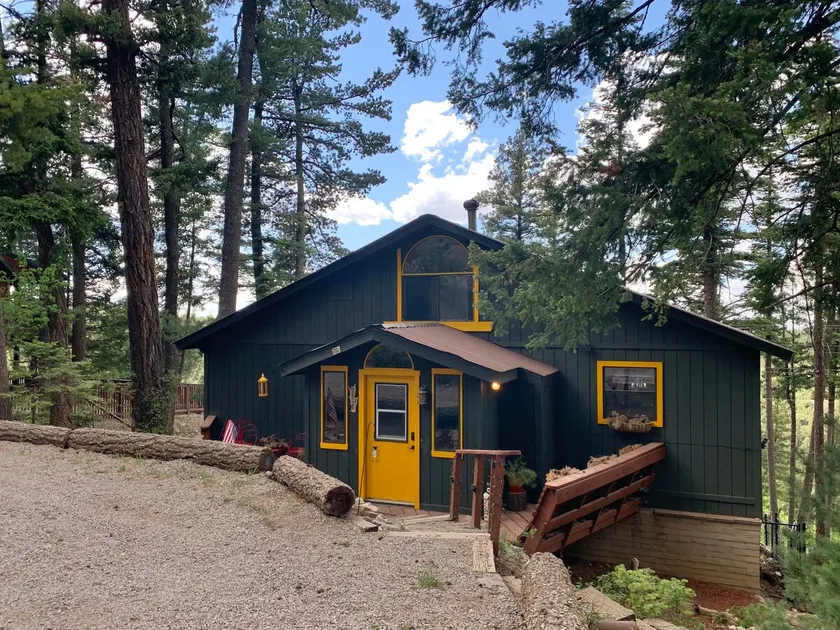 Black Bear Cabin - Amazing Sunset Views - Image 1