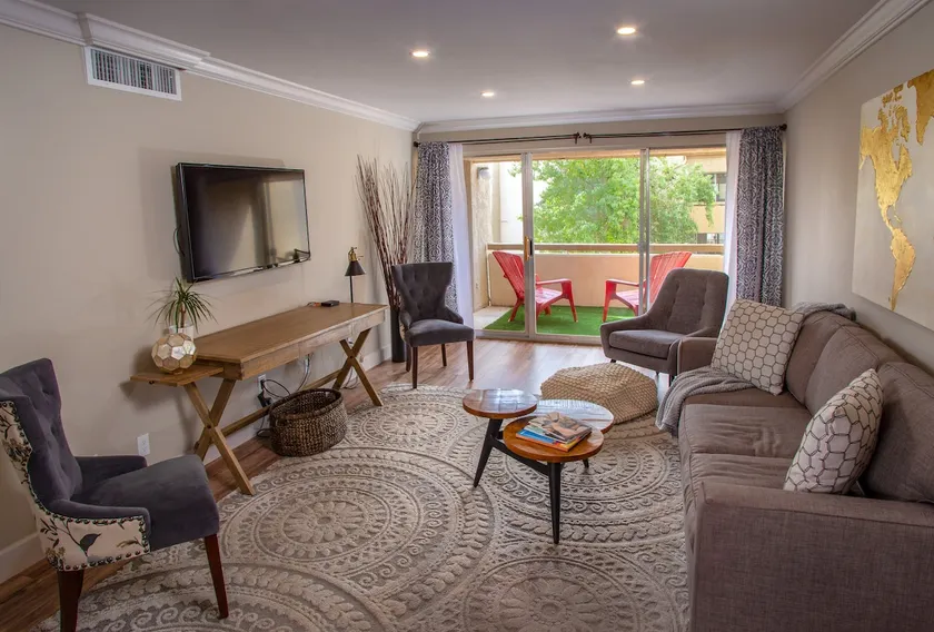 Modern Condo - Old Town Scottsdale - Image 1