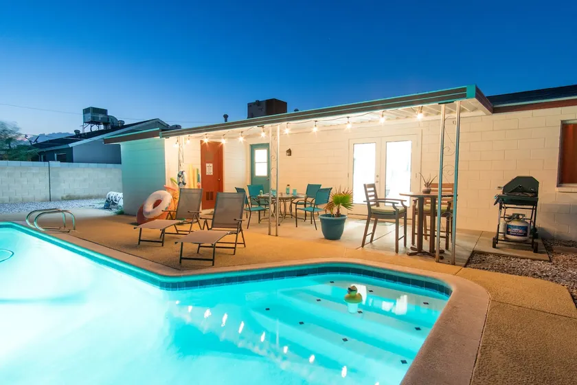 I Dream of Eugie! - entire large house in Phoenix! - Image 1