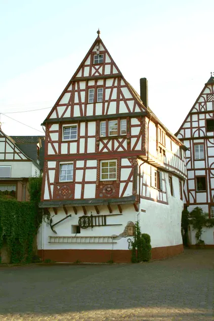 Old ferry house, Moselle / Pünderich - Image 1