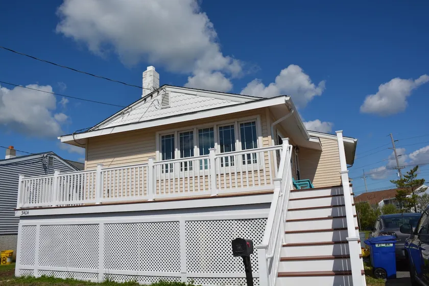 Charming Ocean City Cottage - Sleeps 6-8 - Image 1