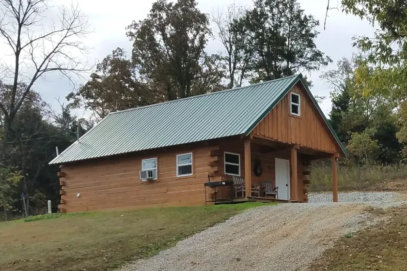 Gardner Wildlife Getaway, Wasola Missouri - Image 1