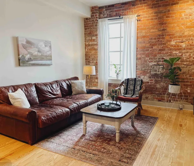 Loft 206 in Downtown Newark - Image 1