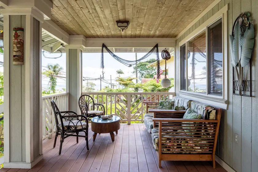 Ocean view w/AC, near Rainbow Falls and Downtown - Image 1