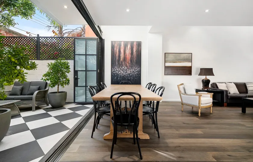 'Orangerie' A Stunning Shoe Factory Conversion - Image 1