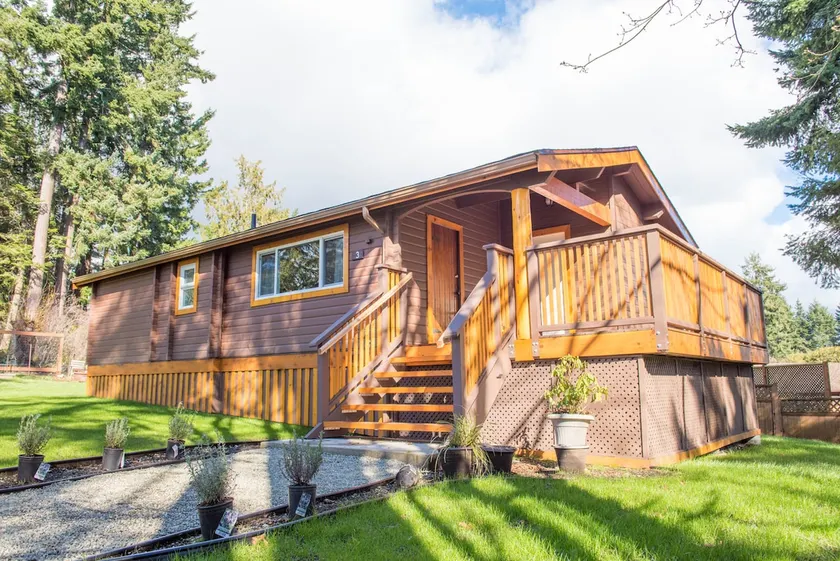 The Cozy Cabin - Image 1