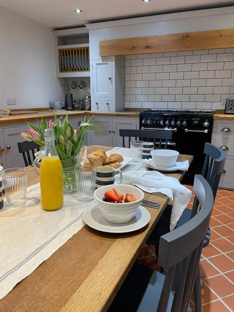 Goys Cottage, Tealby, Lincolnshire Wolds - Image 1