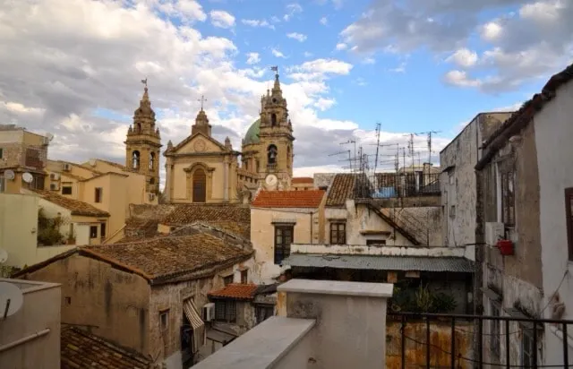 Wonderful view over the old city - Image 1