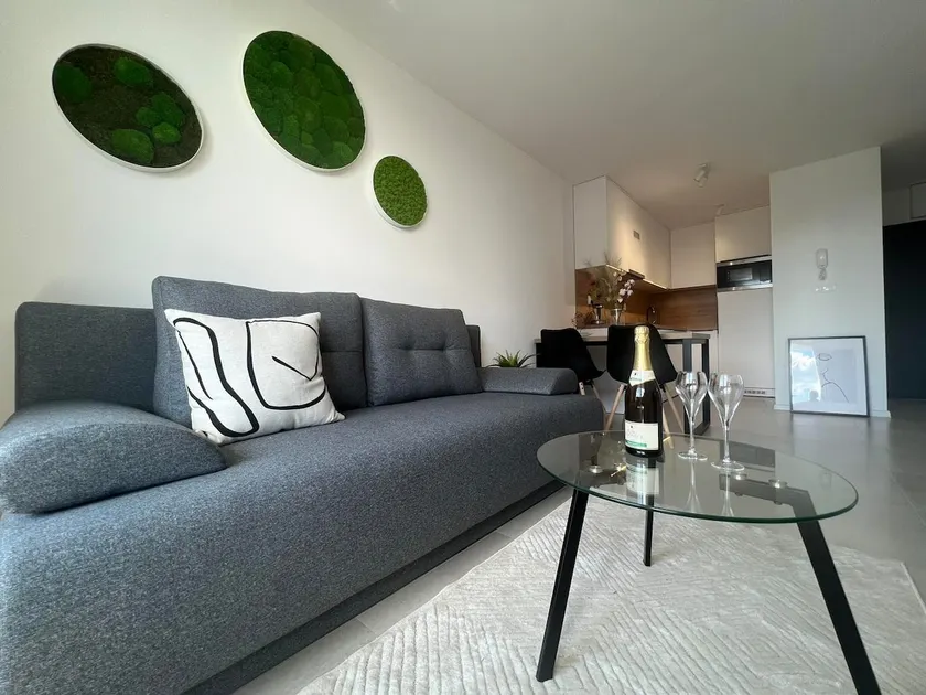 New residence, 7 minutes walk to the city center - Image 1
