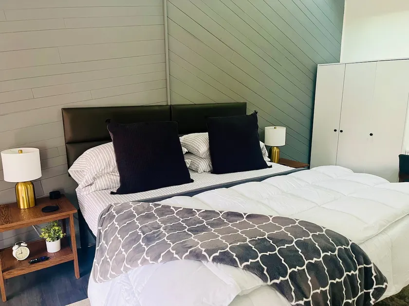 Spacious guest suite in Denver’s best neighborhood - Image 1