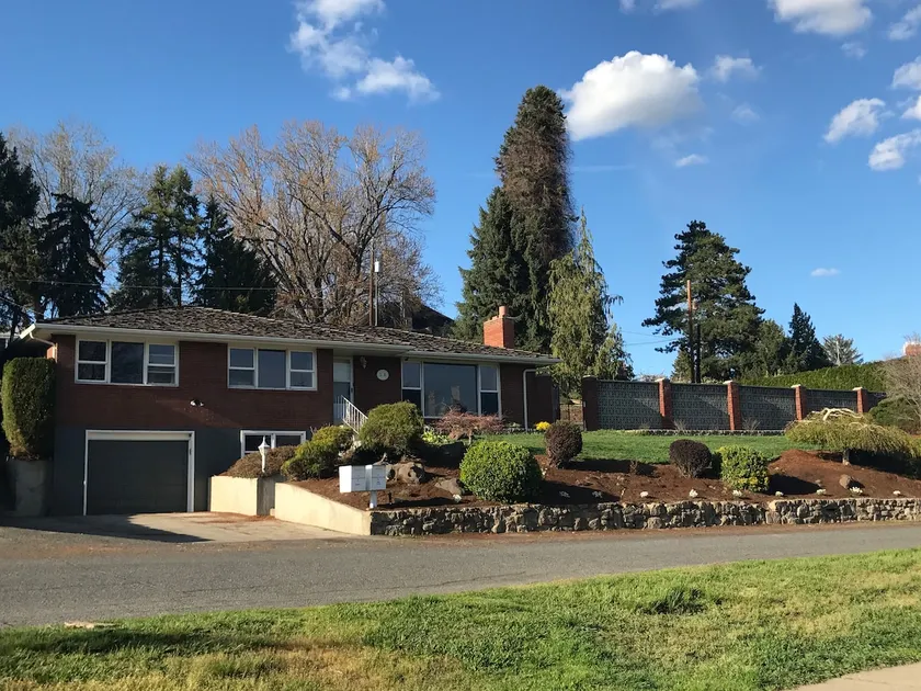 Franklin Park Home with Huge Pool and Hot Tub - Image 1