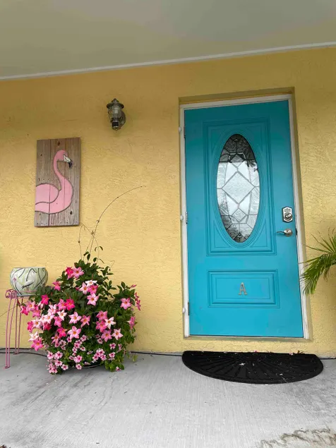 Safety “Harbor Hide Away”- Victorian Sweetheart - Image 1