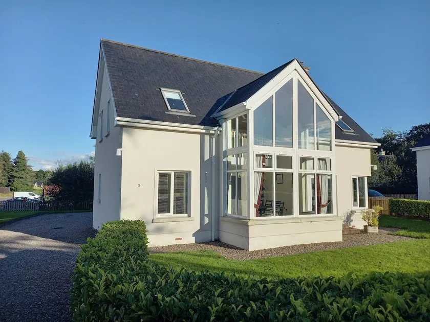 Dovecote Lodge on the 5 star Lough Erne Resort - Image 1
