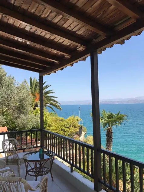 Beachfront Villa Julia/Near Nafplio/Stunning Views - Image 1