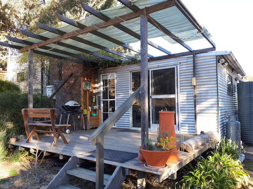 20 Mile Cottage, Country Escape - Image 1