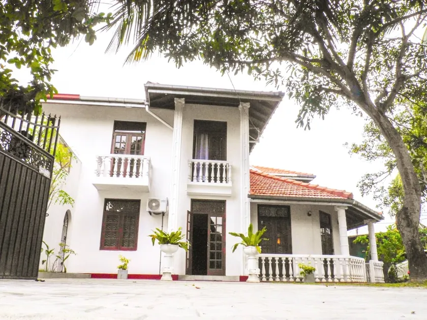 Charles Villa Rawathawatta. Moratuwa, Colombo. - Image 1