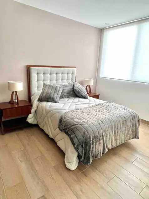 Camsal Apartment, Centrally Located and Perfect! - Image 1