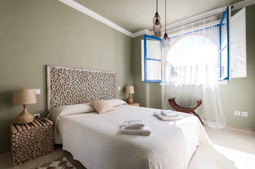 WISH SUITE JUDERIA DE SEVILLA - Image 1