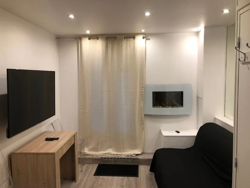 Charming duplex, CDG, Asterix, AIR CONDITIONING & SPA* - Image 1