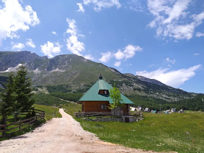 Chalet near Zabljak/ski with views - Image 1