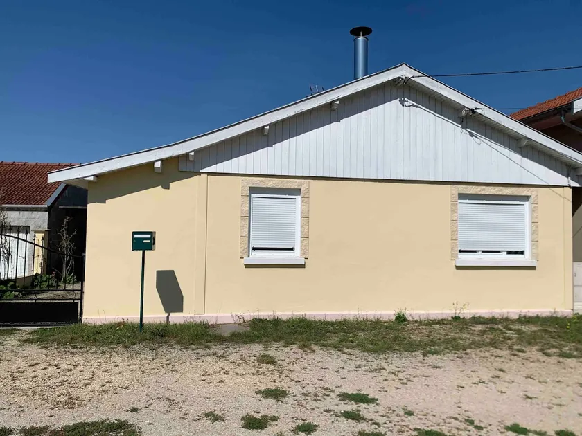 Village house of 60 m2. - Image 1