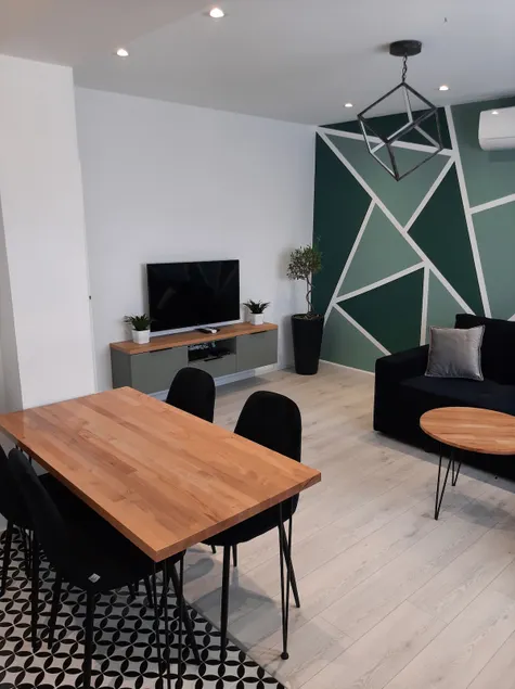 'Olive'Condo -“Where Your Next Journey Begins” - Image 1
