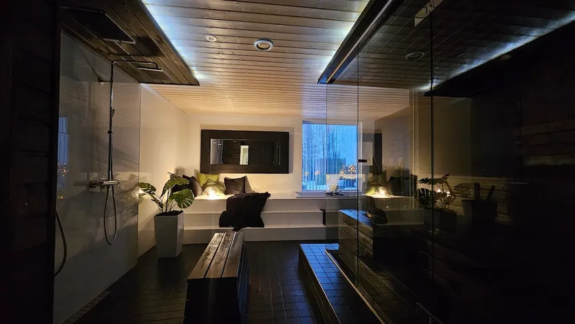 Eco-friendly stay with spa sauna & hot tub - Image 1