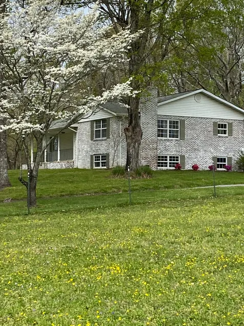 Beautiful Farm Setting near Oak Ridge/Knox/Clinton - Image 1