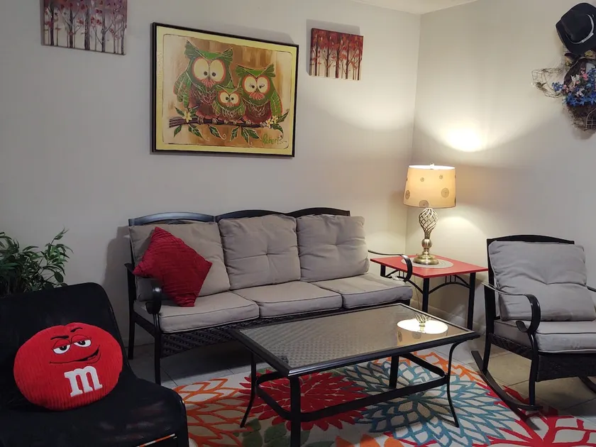 3 bedroom Home away from home while in Rockdale A - Image 1