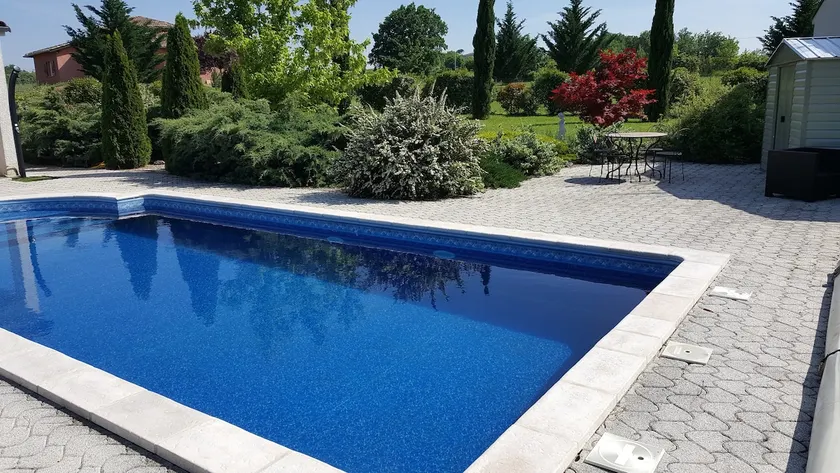 3-star accommodation with all comforts for a couple, swimming pool. - Image 1