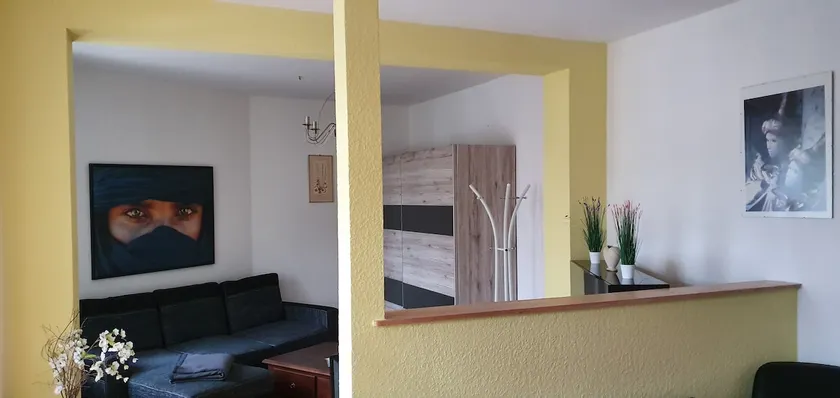 Terrace-parking-fitted kitchen-quiet location WE 1 - Image 1