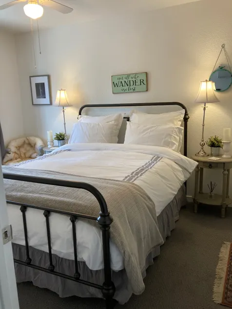 Romantic Escape at The Little Yellow Door - Image 1
