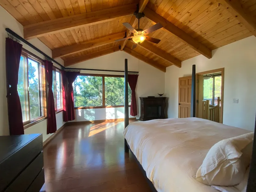 6 acre Malibu nature stay, 6 miles from the ocean! - Image 1