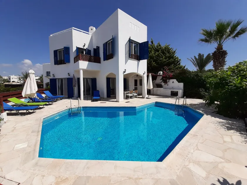 Apollo Beach Villa 10. Paphosz - Image 1