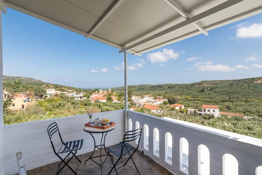 Traditional villa Lilly in Chania near Kolymbari - Image 1