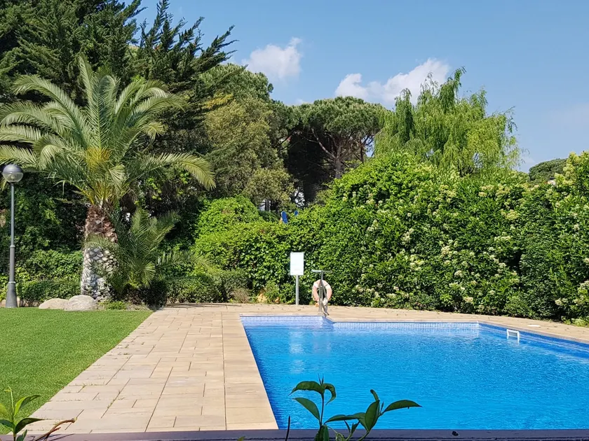 Apt con piscina en Calella de Palafrugell, parking gratuito - Image 1